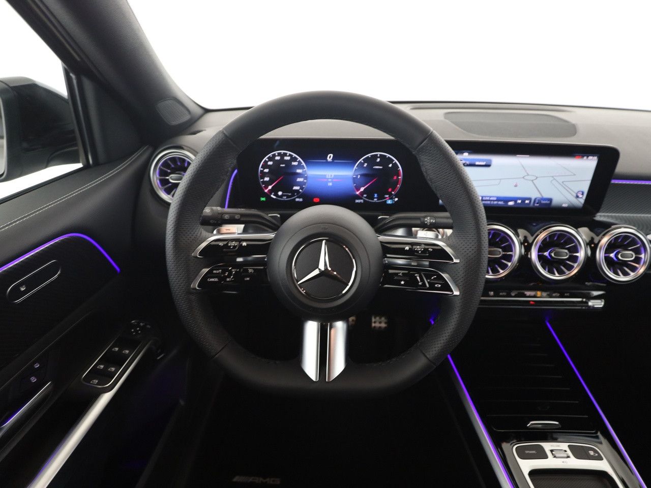 Mercedes-Benz GLB – Bild 11