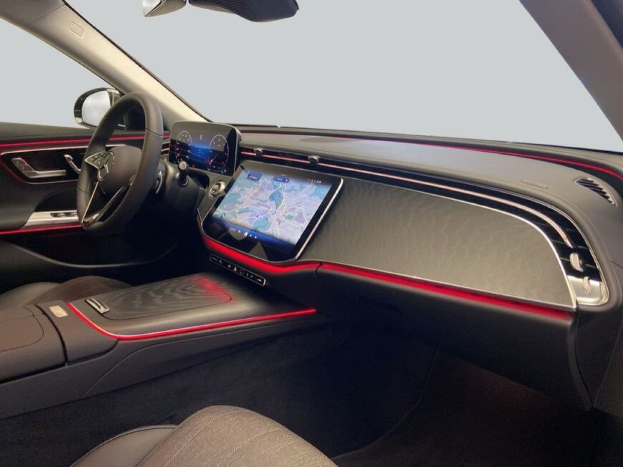Mercedes-Benz E-Klasse – Bild 12