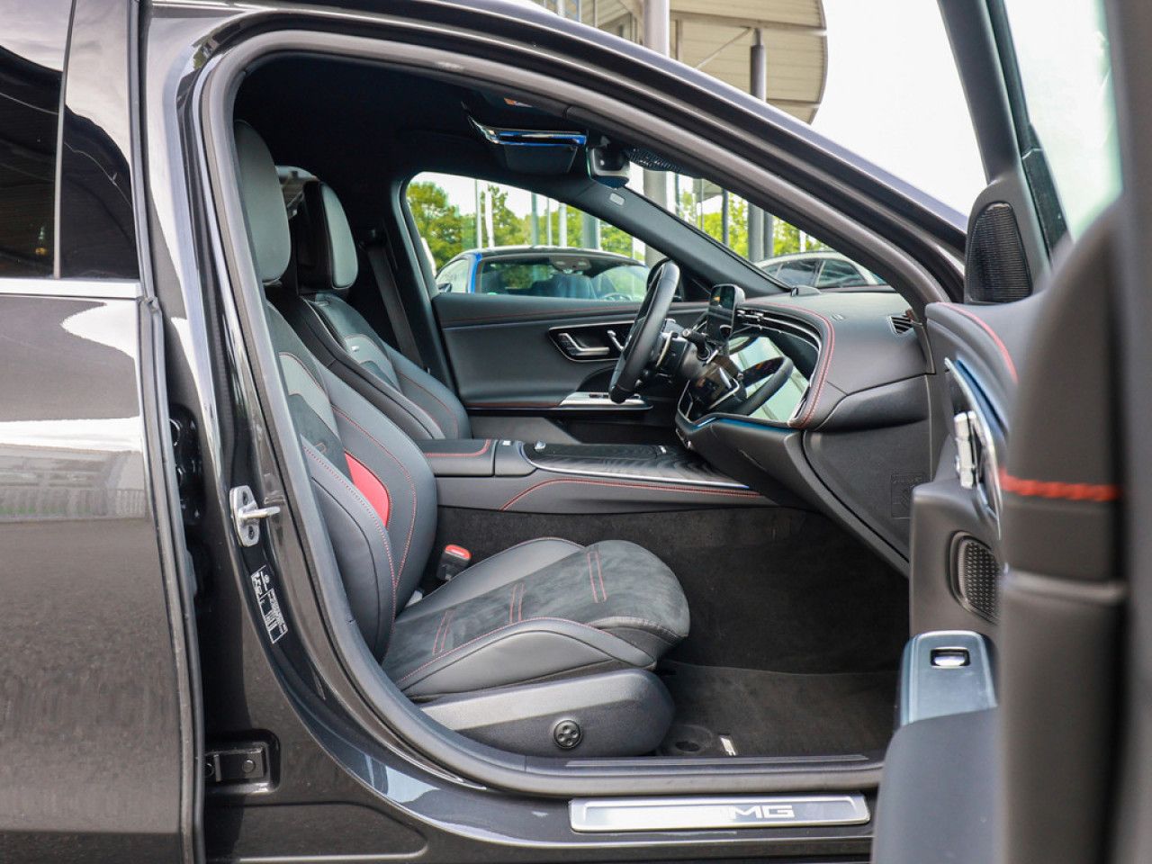 Mercedes-Benz E-Klasse – Bild 3
