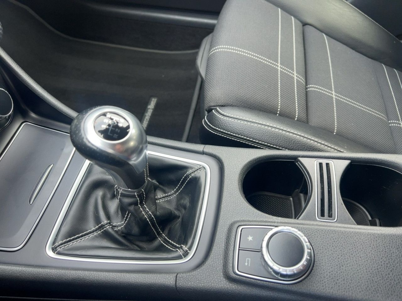 Fahrzeugbild 13 / 15