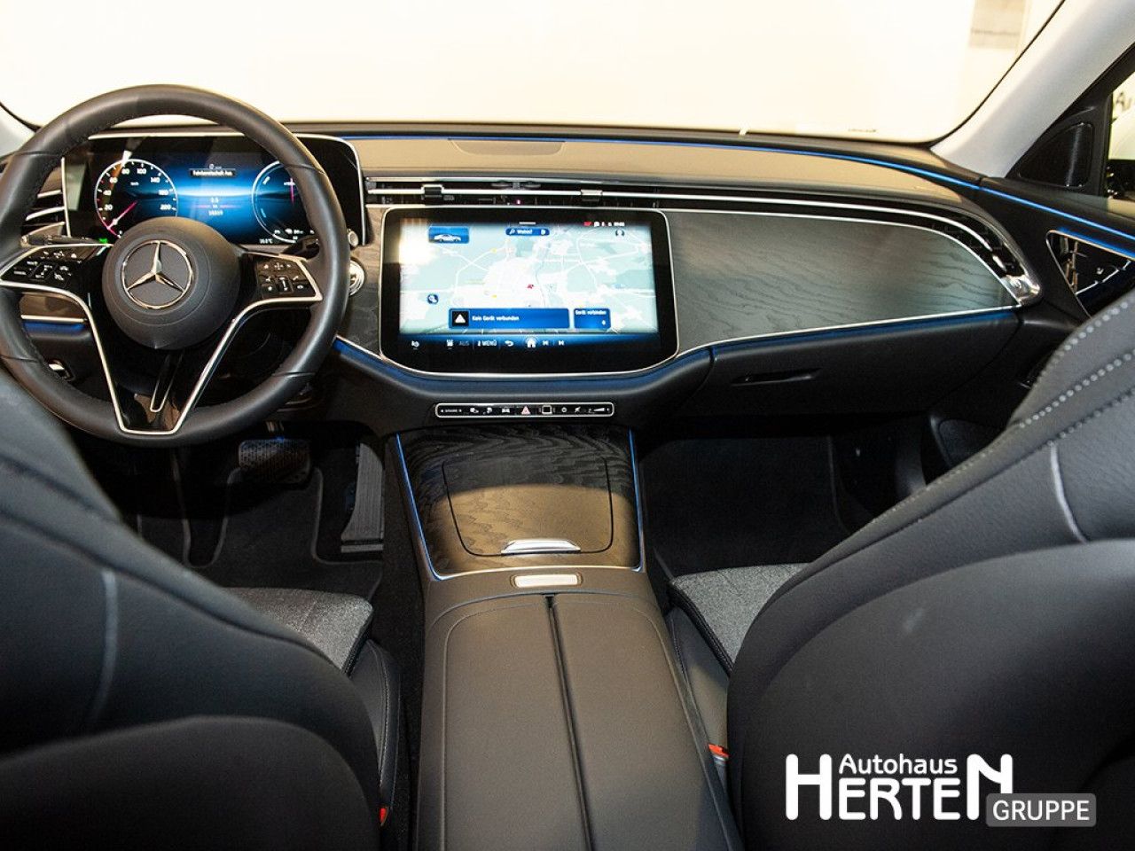 Mercedes-Benz E-Klasse – Bild 11