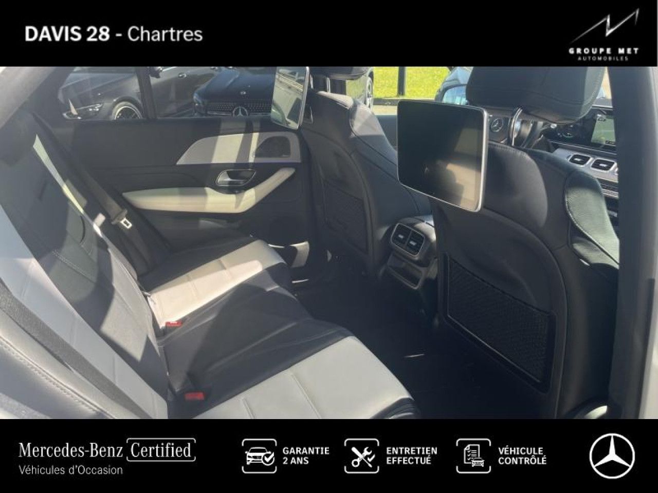 Photo du v&eacute;hicule 13 / 18