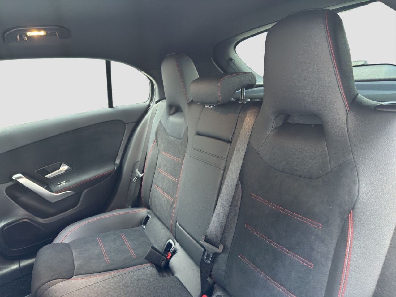 Mercedes-Benz A-Klasse – Bild 12