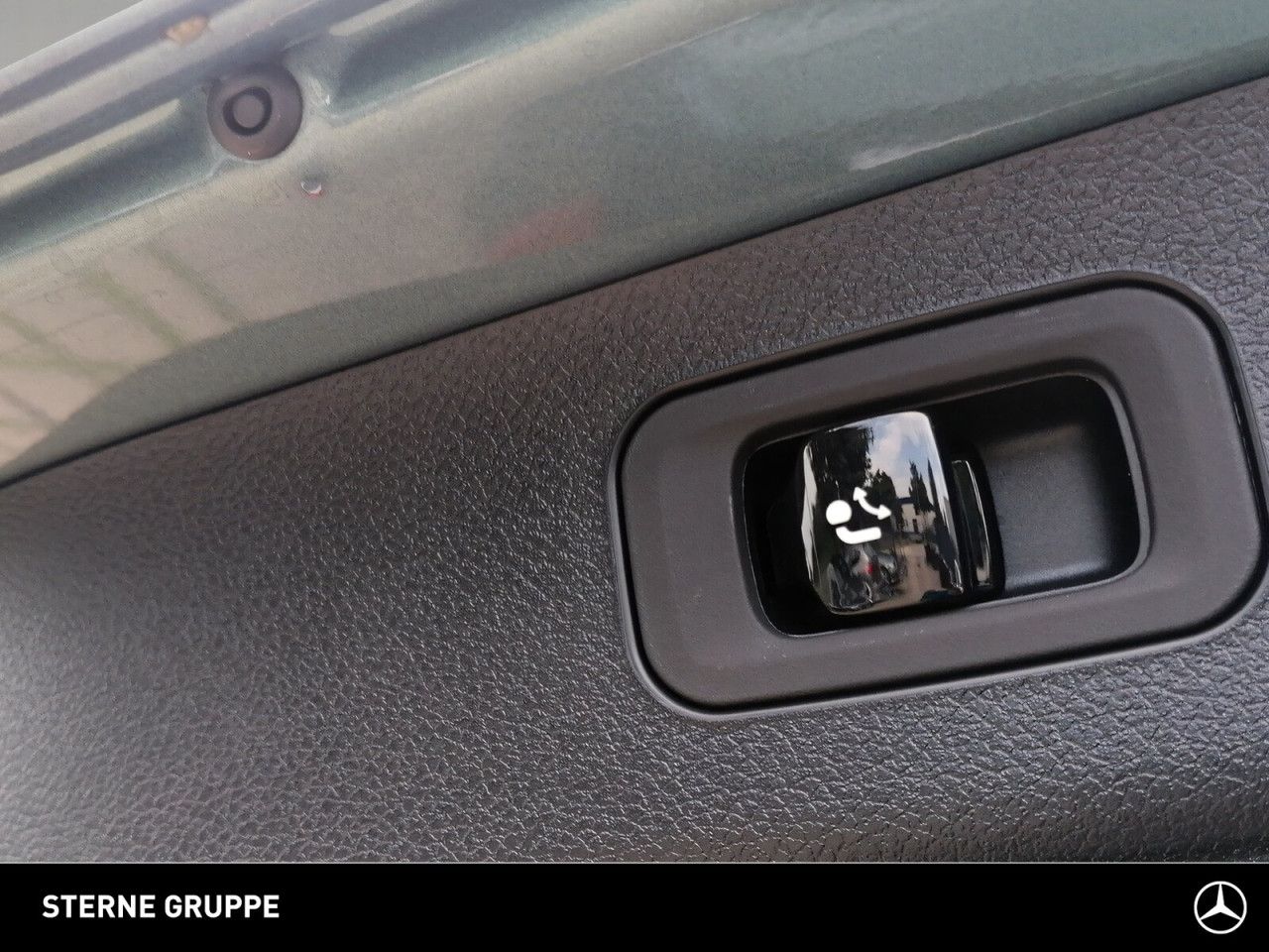 Mercedes-Benz E-Klasse – Bild 15