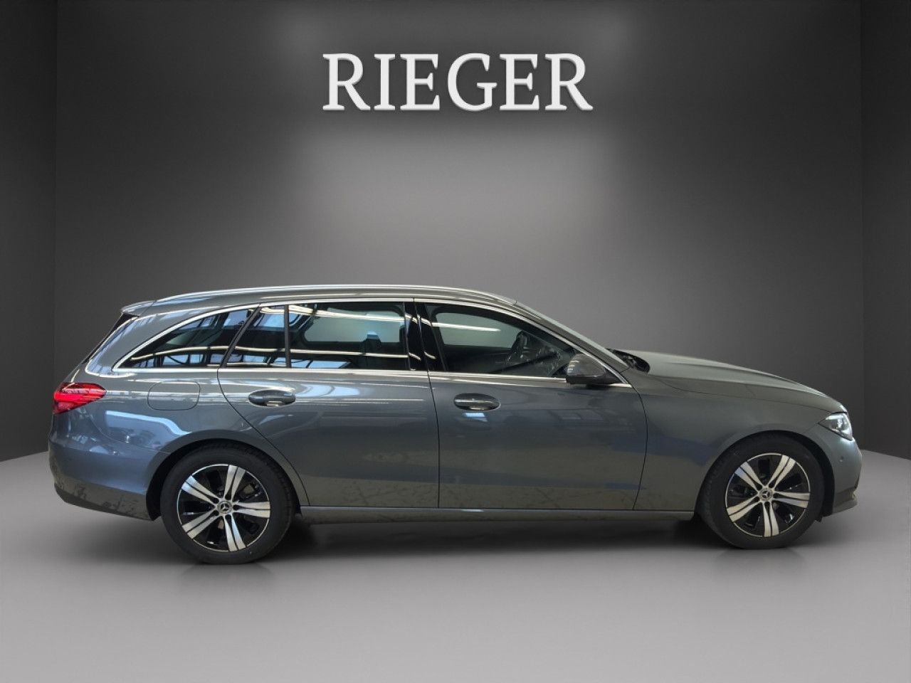Mercedes-Benz C-Klasse – Bild 12