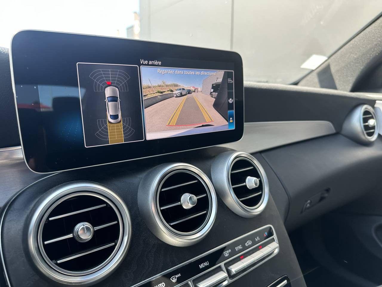 Photo du véhicule 17 / 18