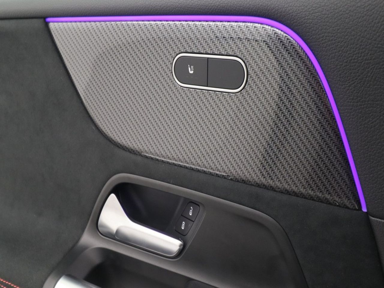 Imagem do veículo 7 / 23