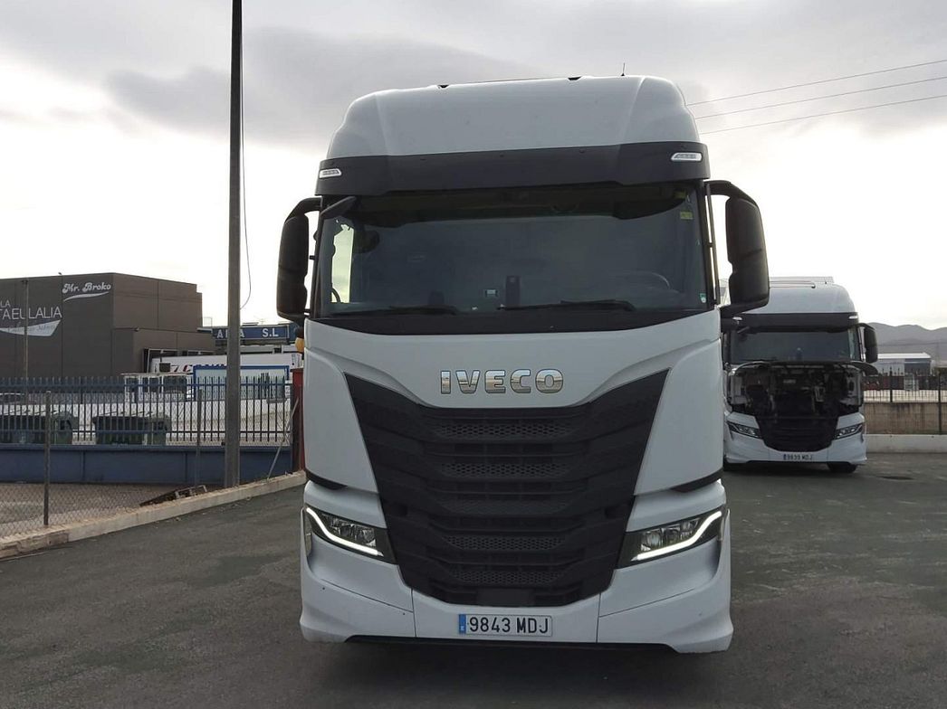 IVECO | AS440S53 T/P S-WAY