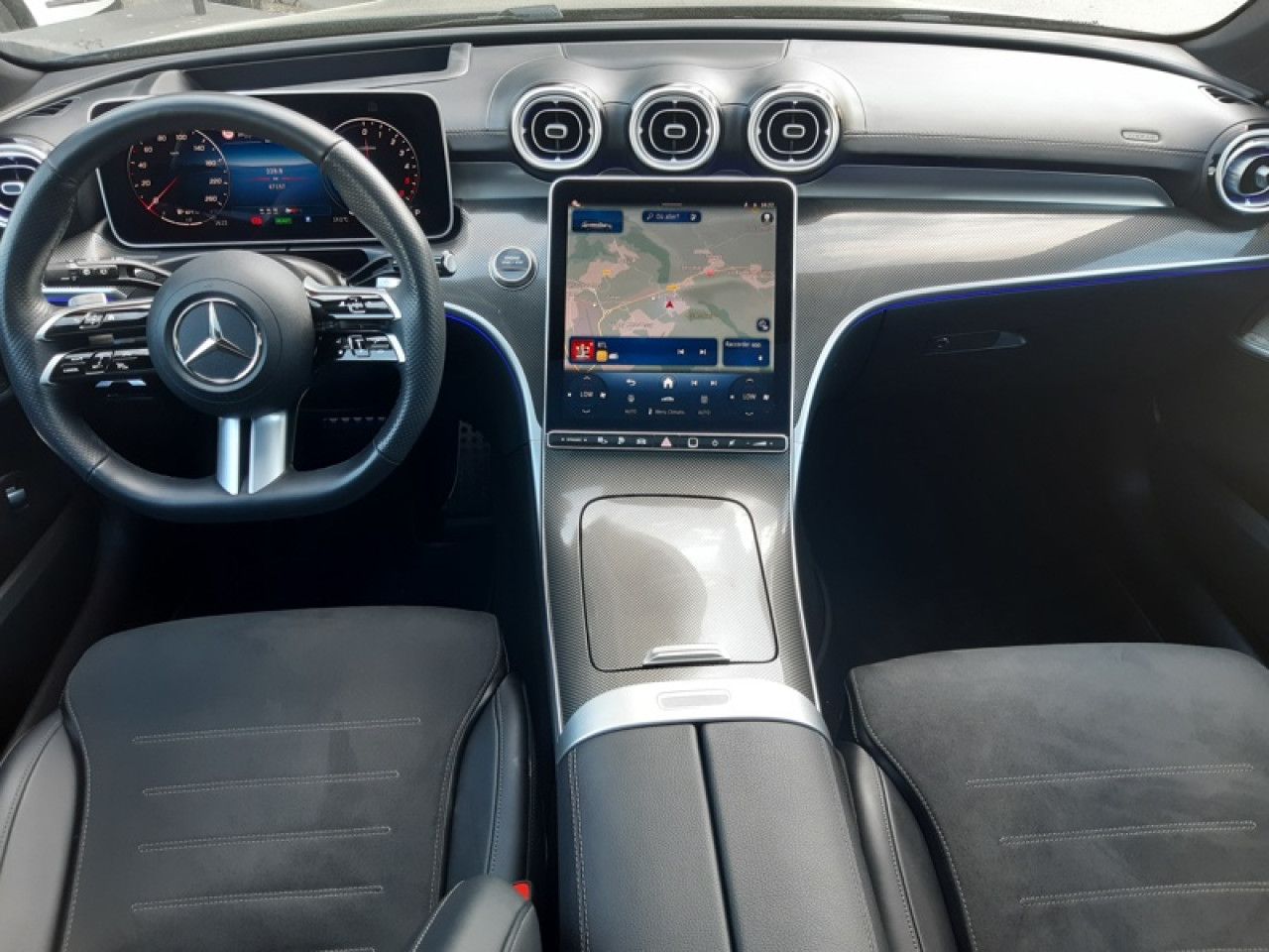 Photo du v&eacute;hicule 11 / 18