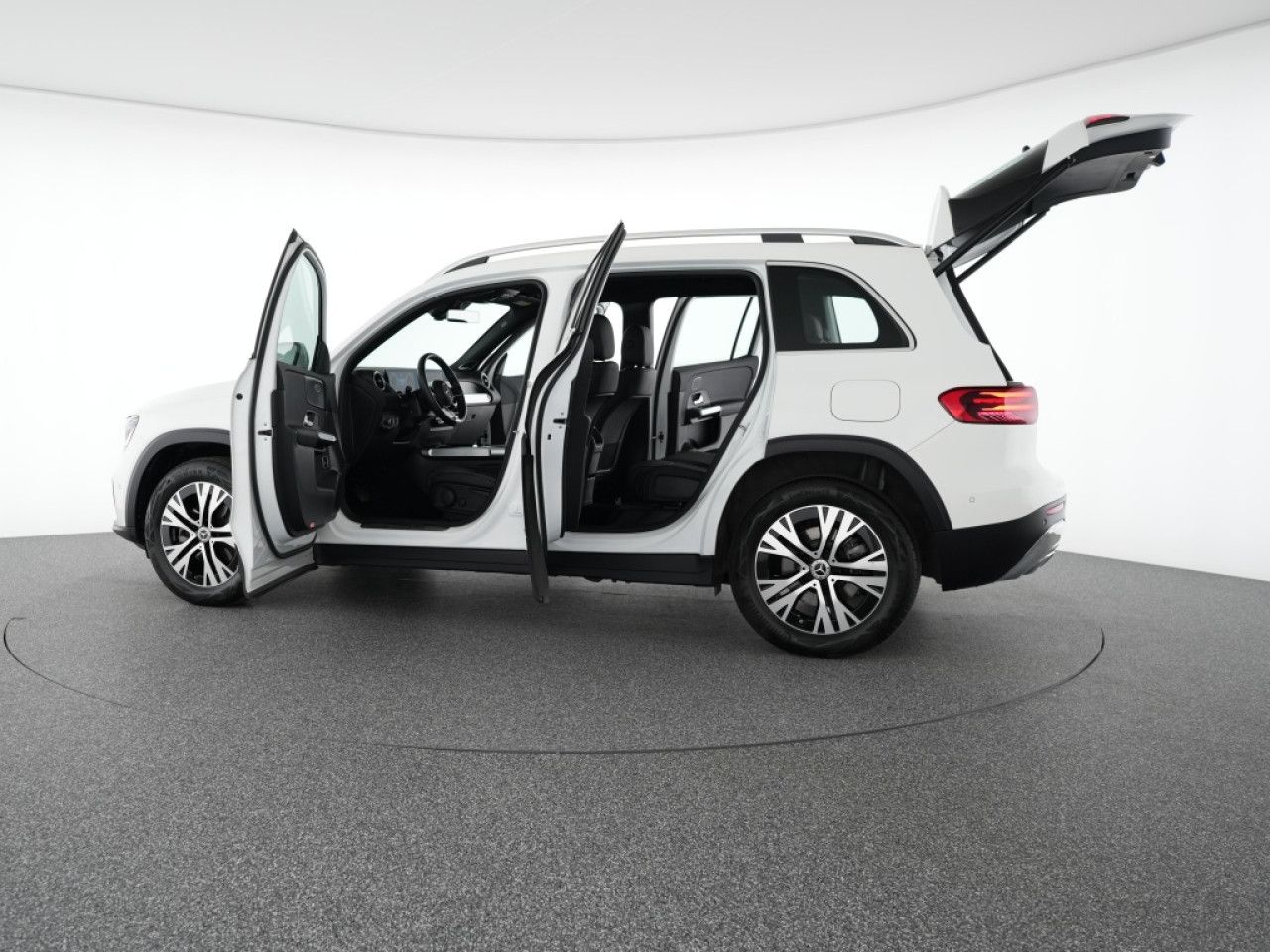 Mercedes-Benz GLB – Bild 14