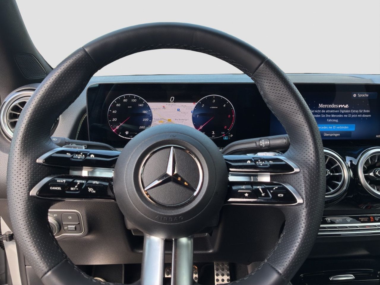 Mercedes-Benz GLB – Bild 8