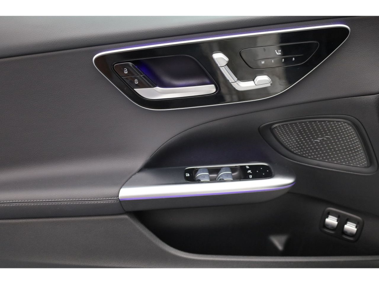 Mercedes-Benz C-Klasse – Bild 10