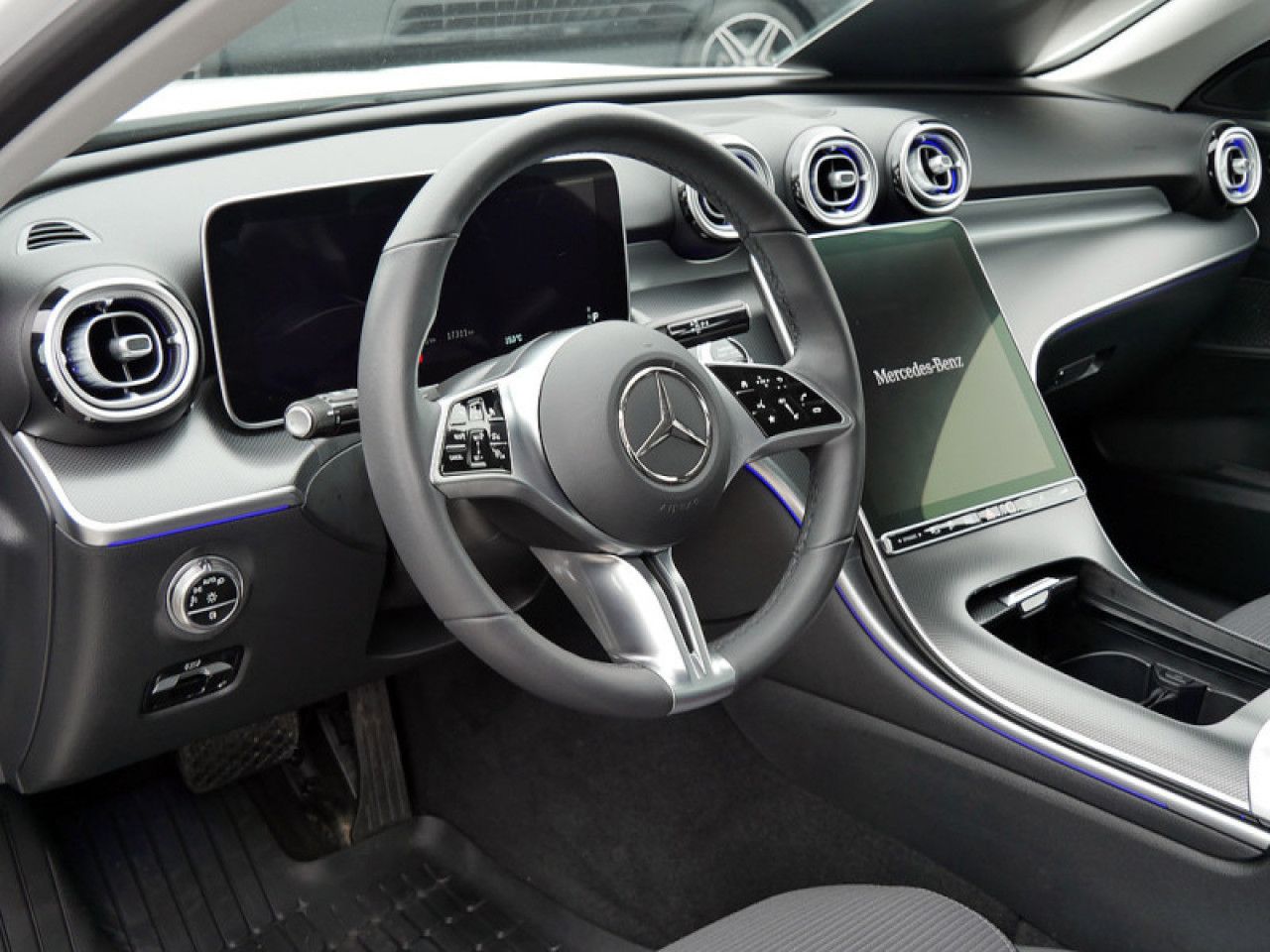 Mercedes-Benz C-Klasse – Bild 9