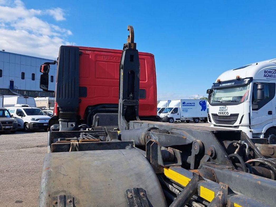 IVECO | AD260S42 YPS