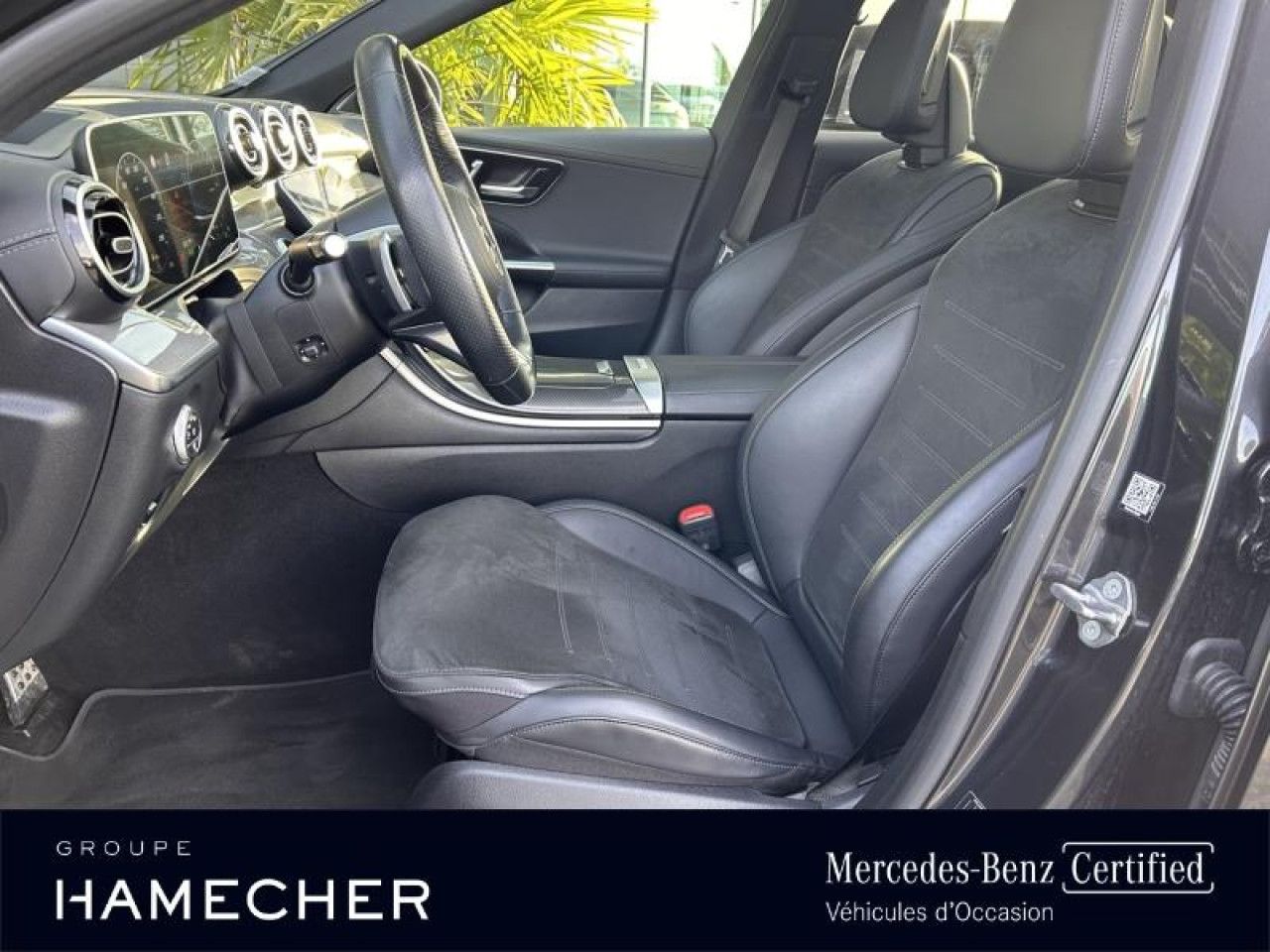 Photo du v&eacute;hicule 9 / 18