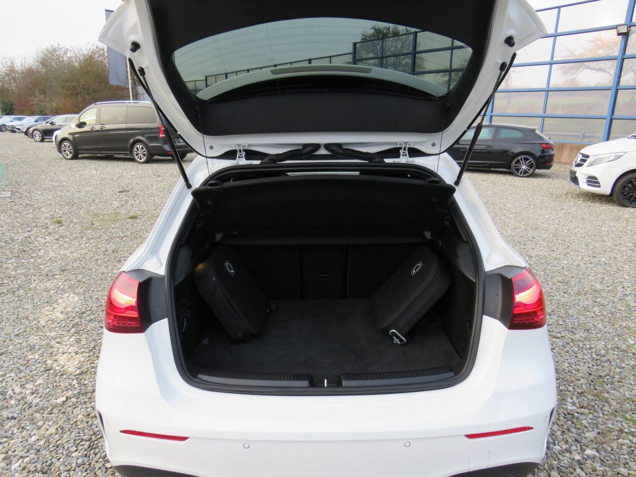 Mercedes-Benz A-Klasse – Bild 11