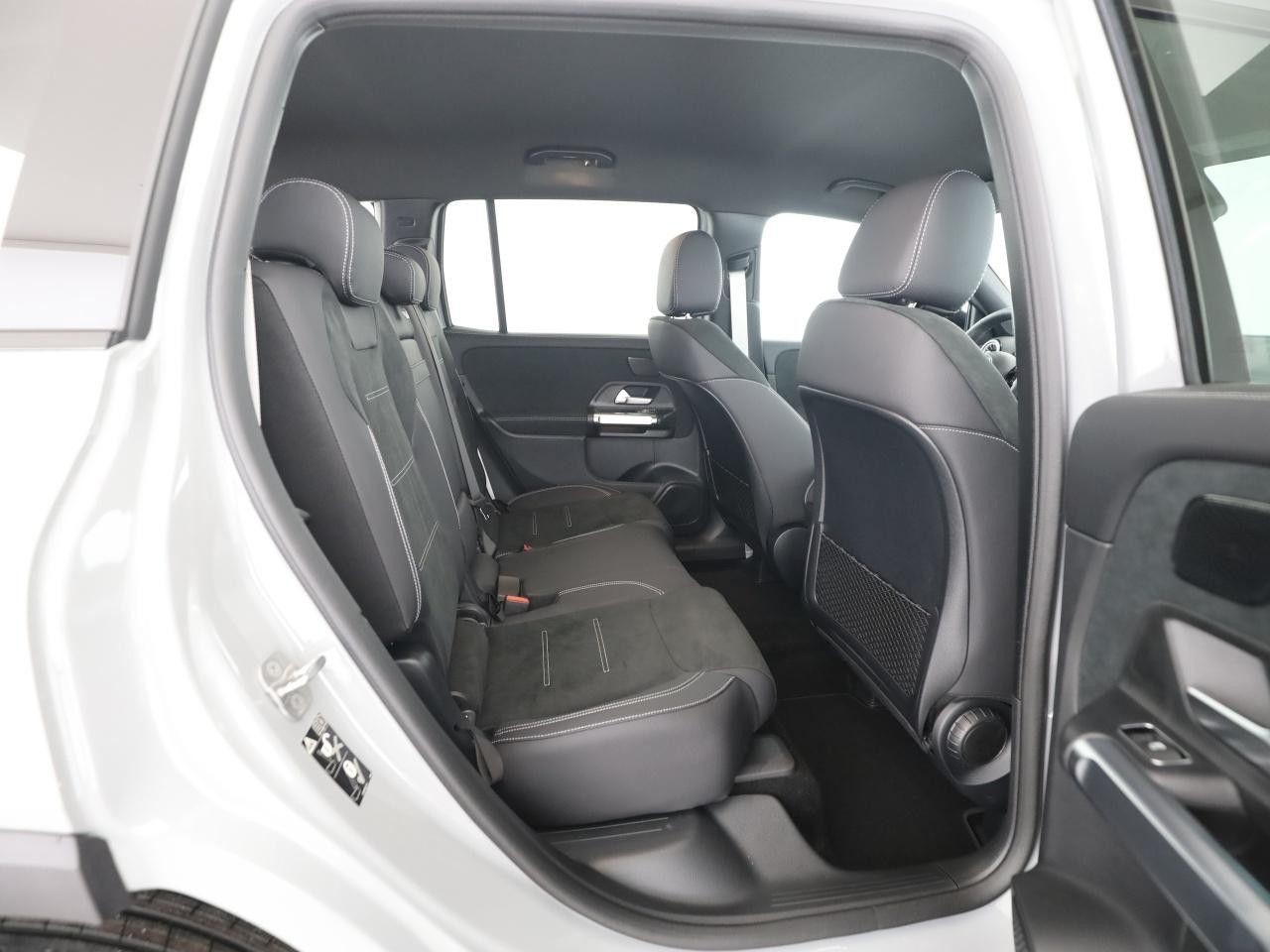 Mercedes-Benz GLB – Bild 14