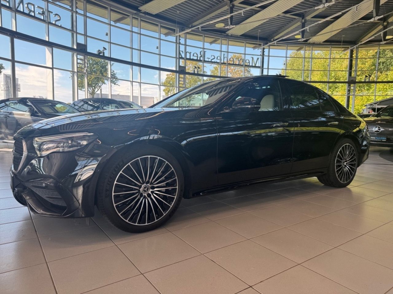 Mercedes-Benz E-Klasse – Bild 19