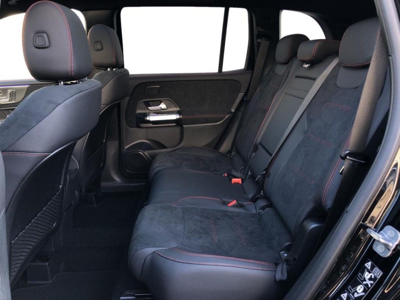 Mercedes-Benz GLB – Bild 7