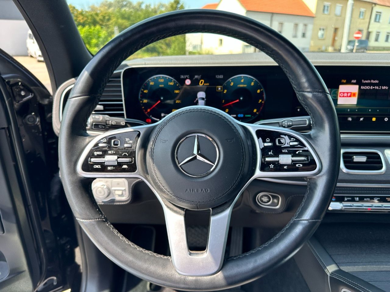Fahrzeugbild 16 / 25