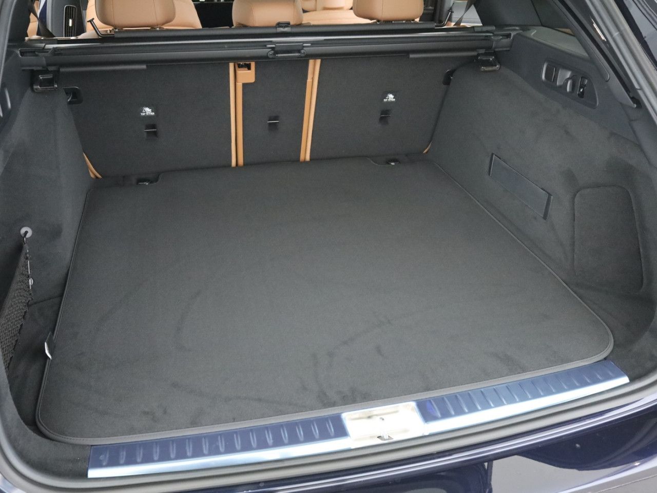 Mercedes-Benz E-Klasse – Bild 23