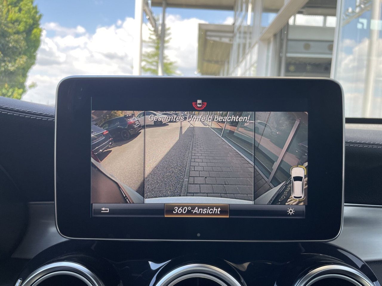 Fahrzeugbild 28 / 30