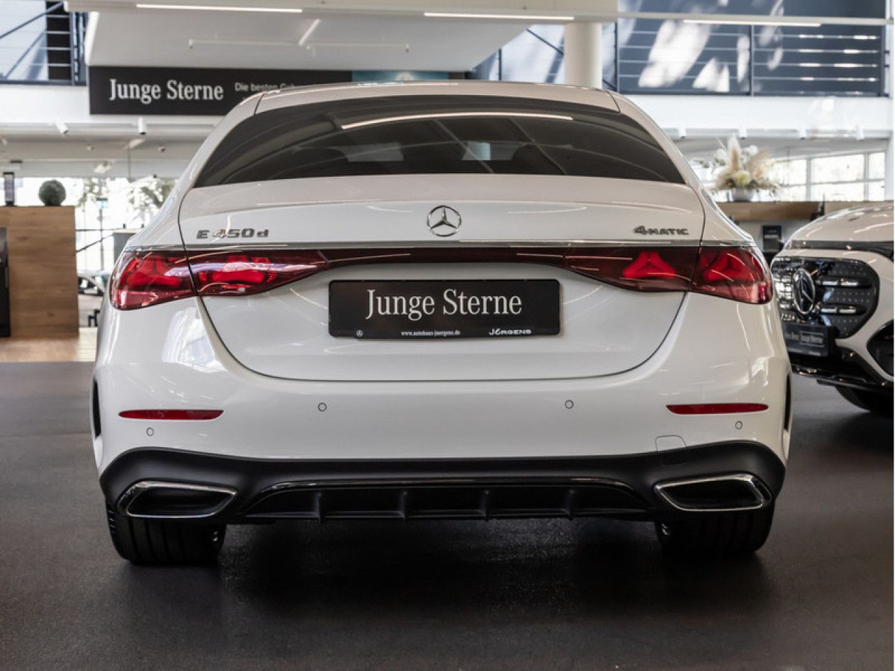 Mercedes-Benz E-Klasse – Bild 4
