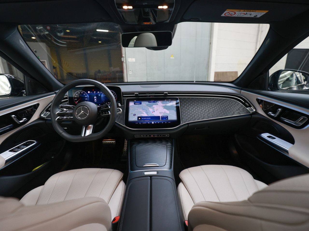 Mercedes-Benz E-Klasse – Bild 8