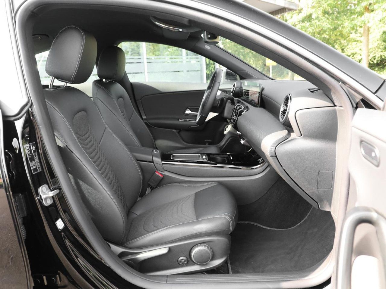 Mercedes-Benz CLA – Bild 5