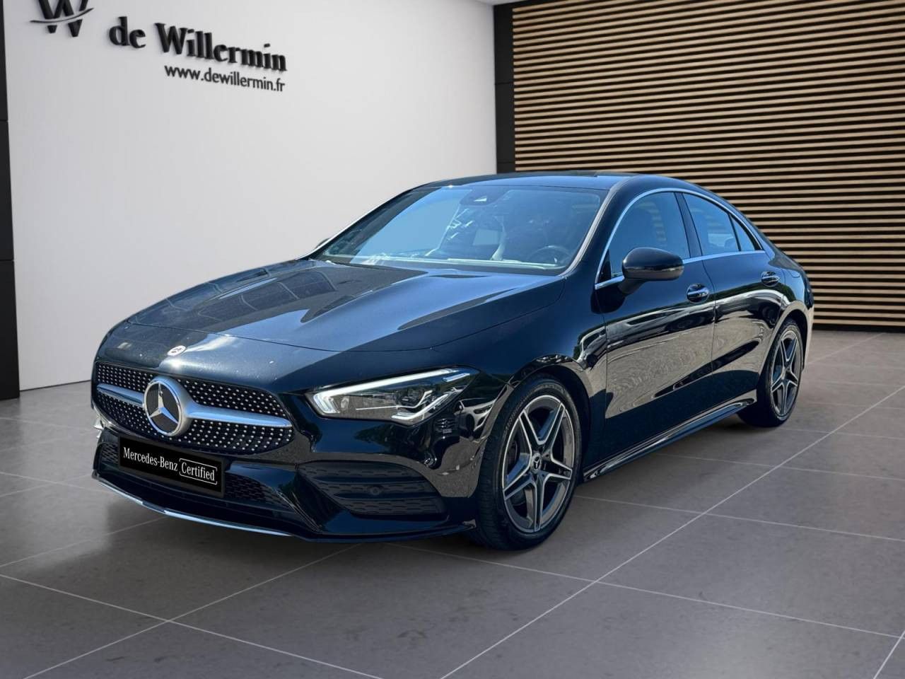 Photo du véhicule 1 / 18