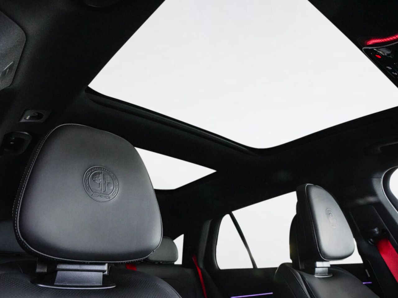 Mercedes-Benz E-Klasse – Bild 7