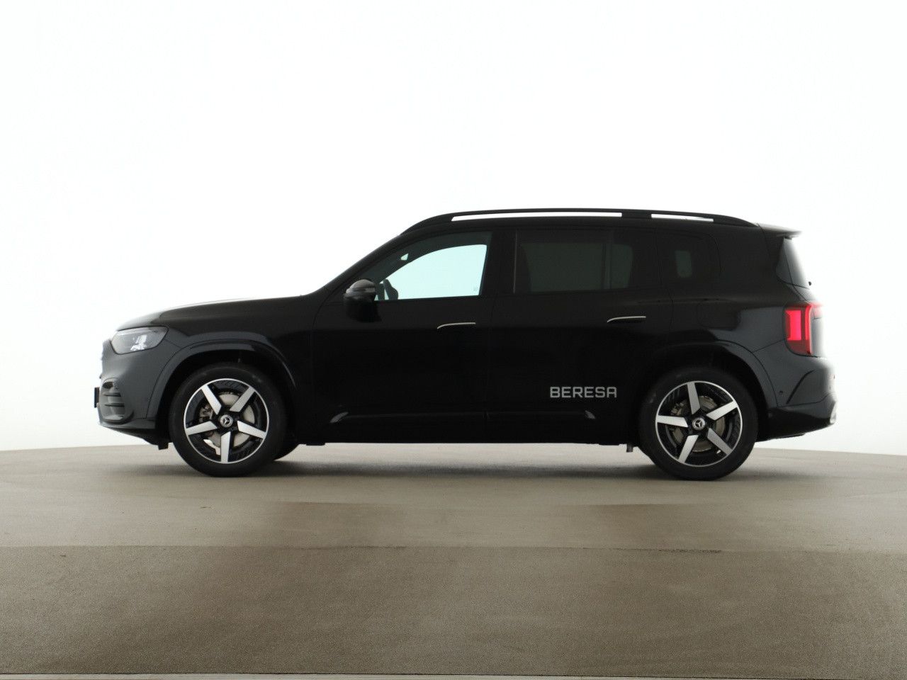 Mercedes-Benz GLB – Bild 3