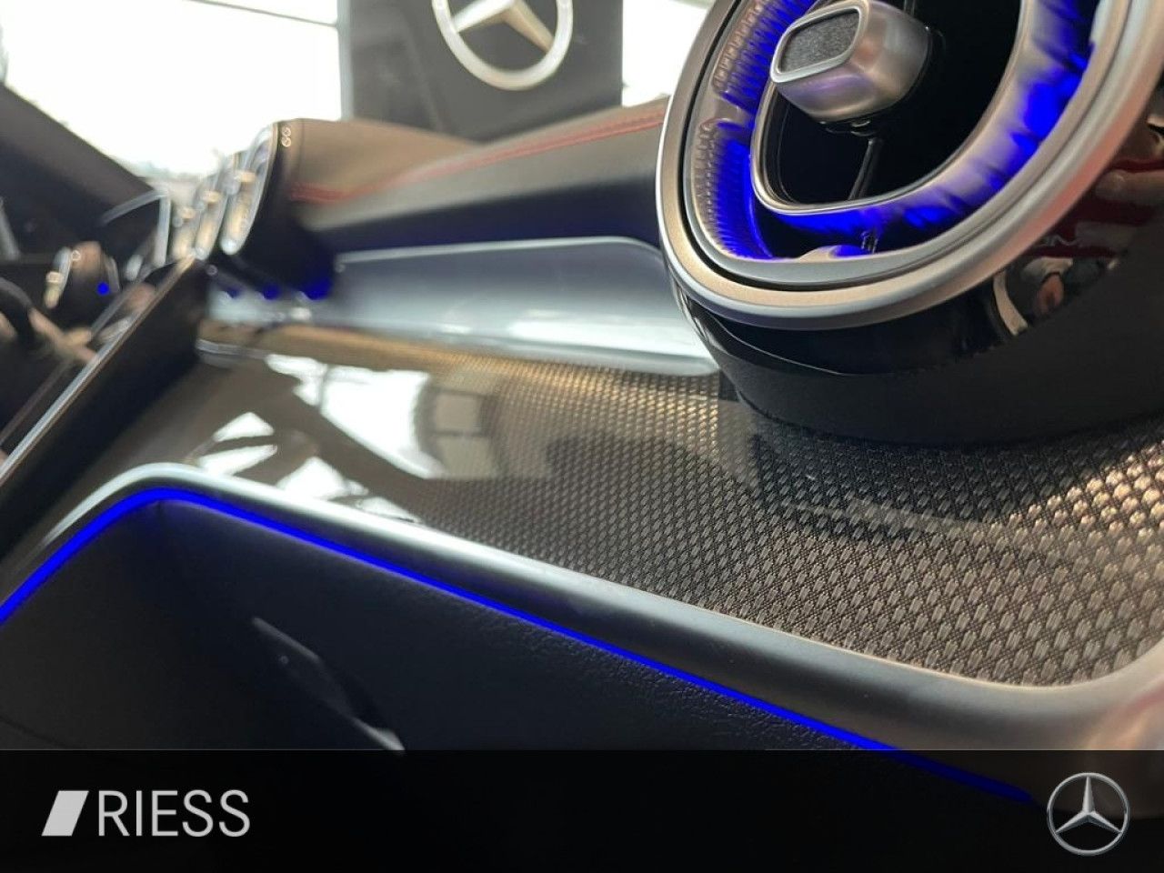 Mercedes-Benz C-Klasse – Bild 11