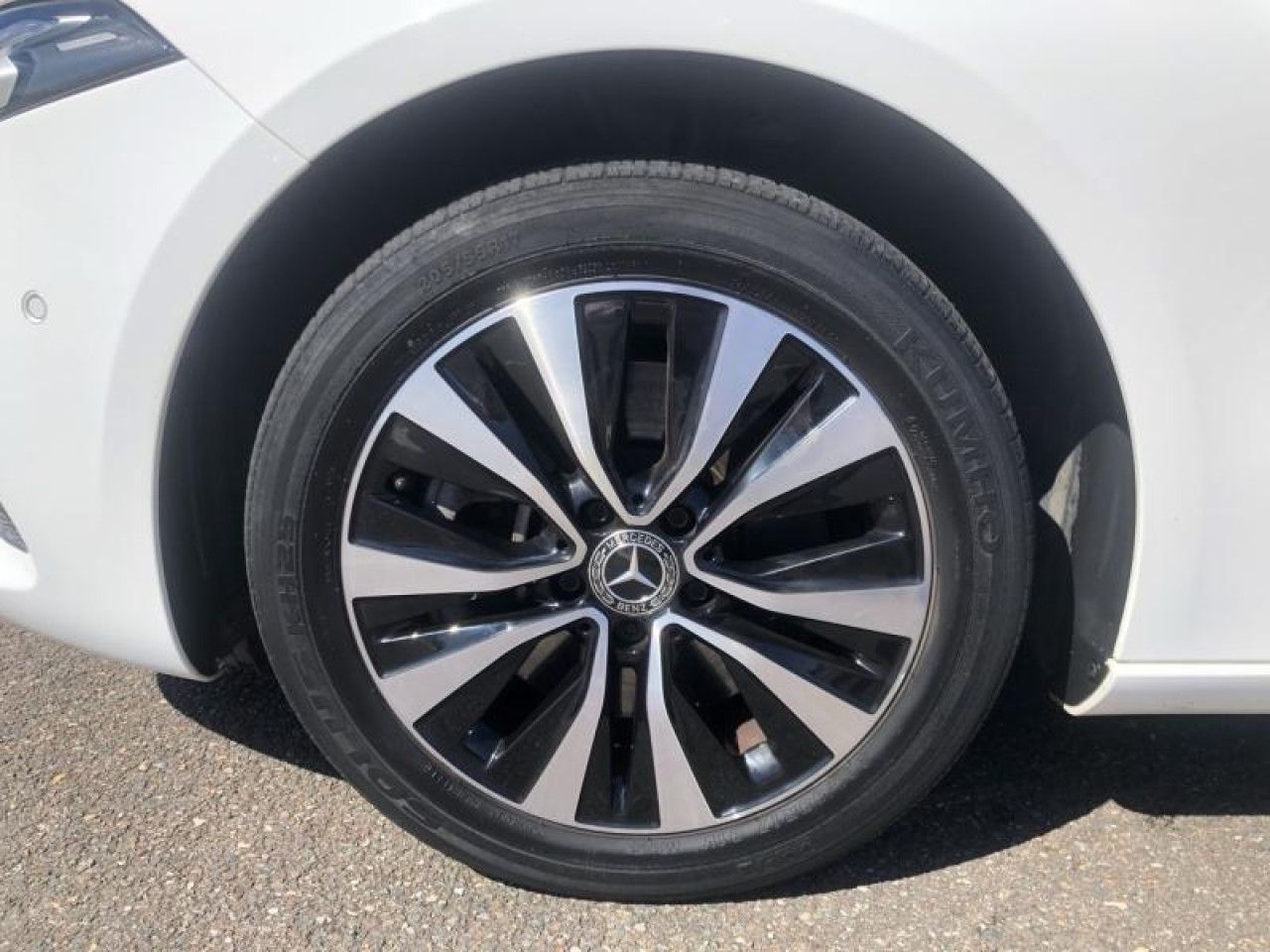 Photo du v&eacute;hicule 4 / 18