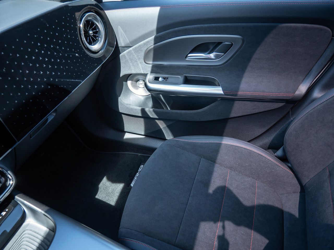 Mercedes-Benz CLA – Bild 12