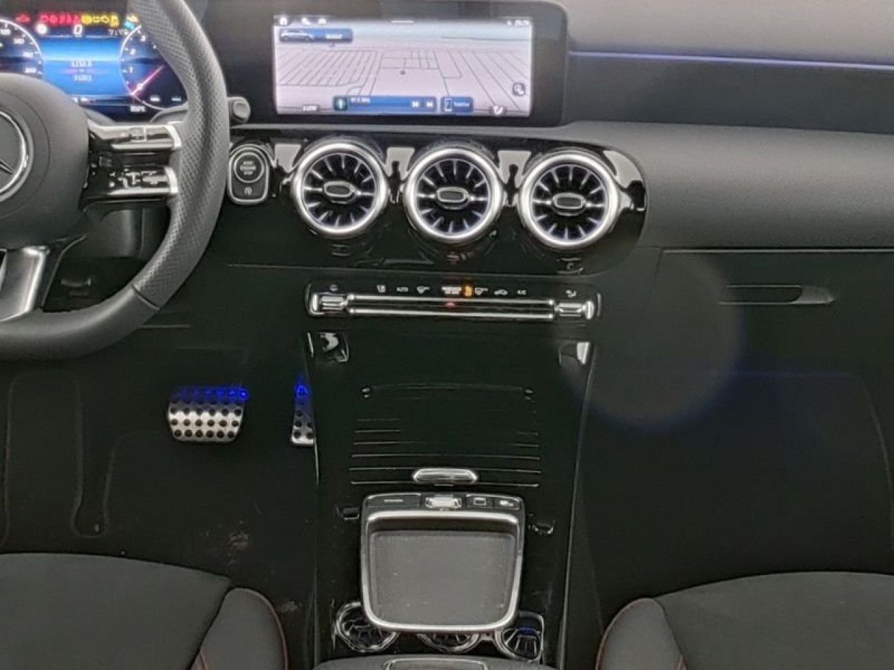Mercedes-Benz A-Klasse – Bild 11