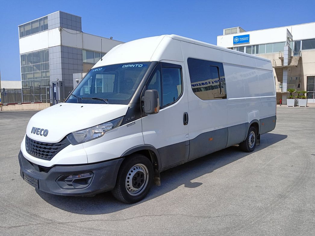 IVECO | 35S16 V SEMIVETRATO 7 POSTI