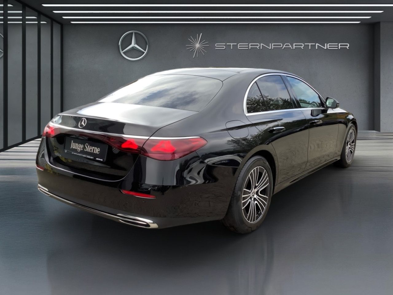 Mercedes-Benz E-Klasse – Bild 13