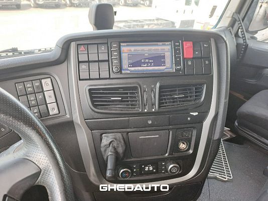 Immagine del veicolo 13 / 16