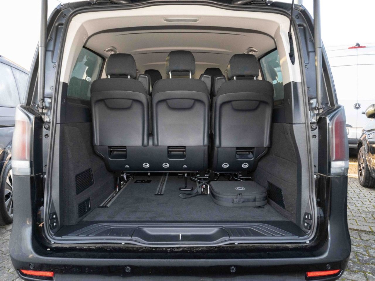 Mercedes-Benz EQV – Bild 16