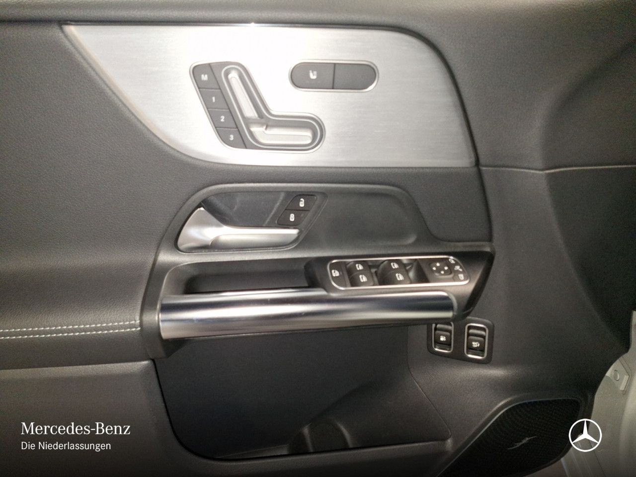 Fahrzeugbild 14 / 15