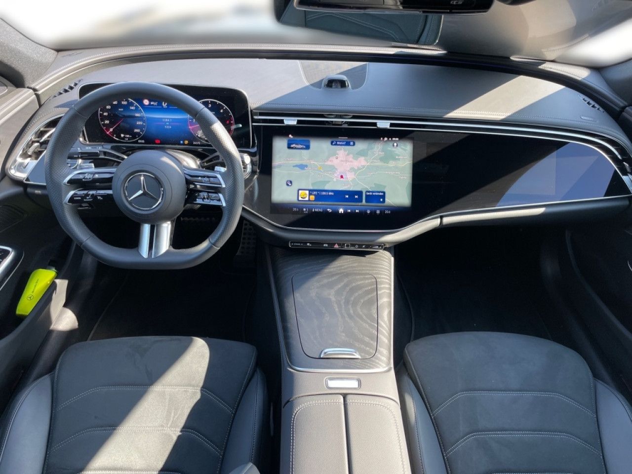 Mercedes-Benz E-Klasse – Bild 11