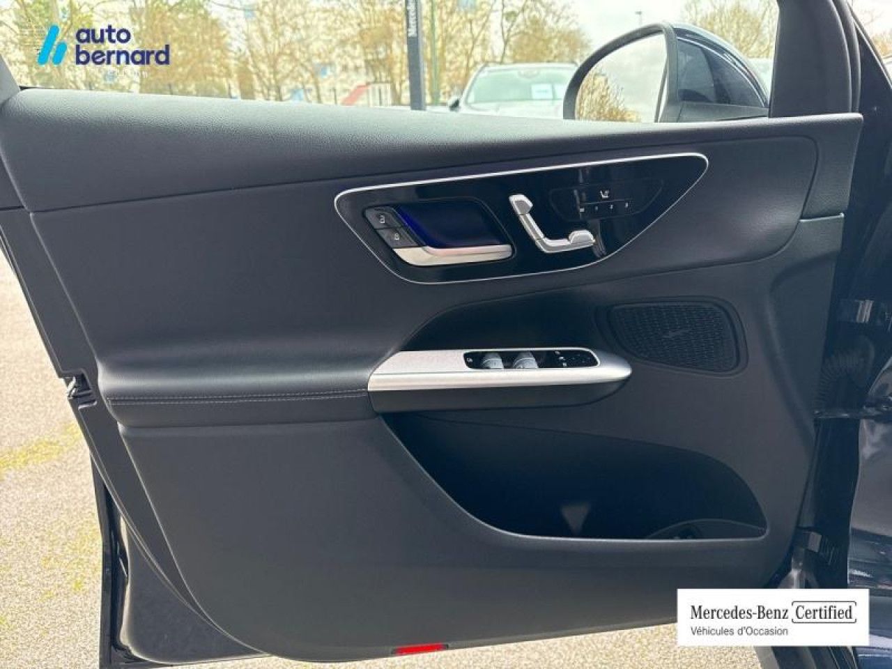 Photo du v&eacute;hicule 13 / 18