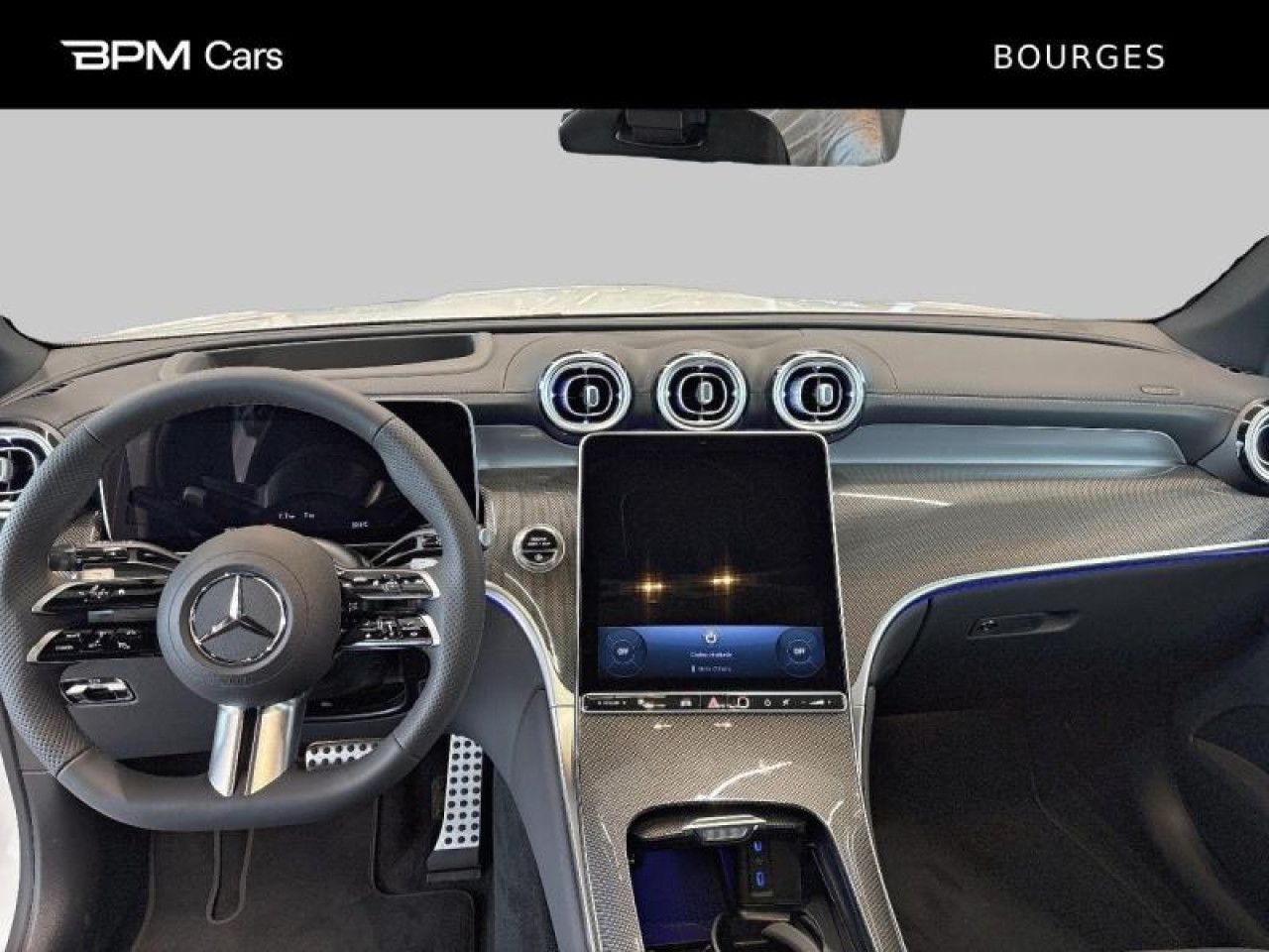 Photo du v&eacute;hicule 10 / 18