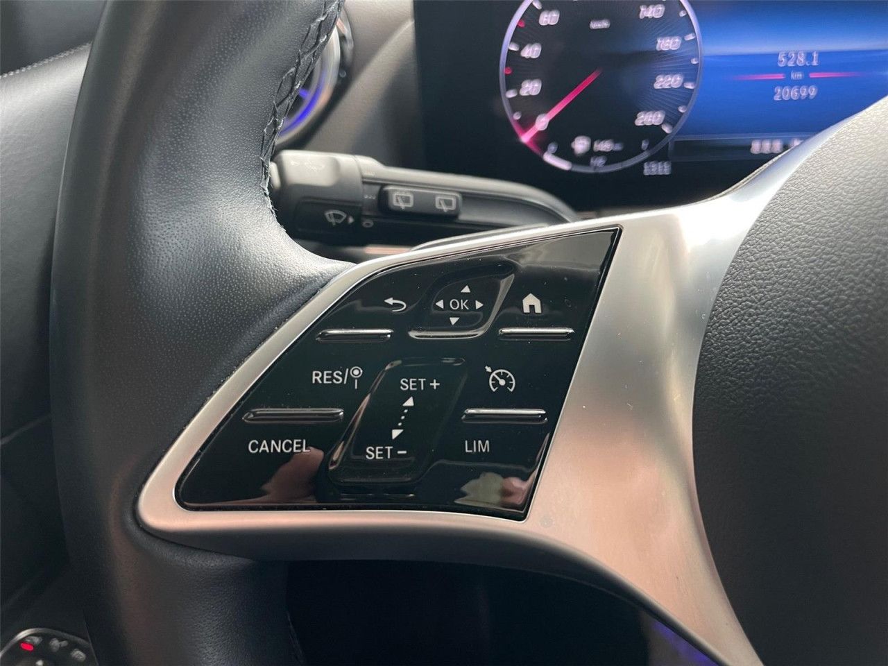 Fahrzeugbild 18 / 27