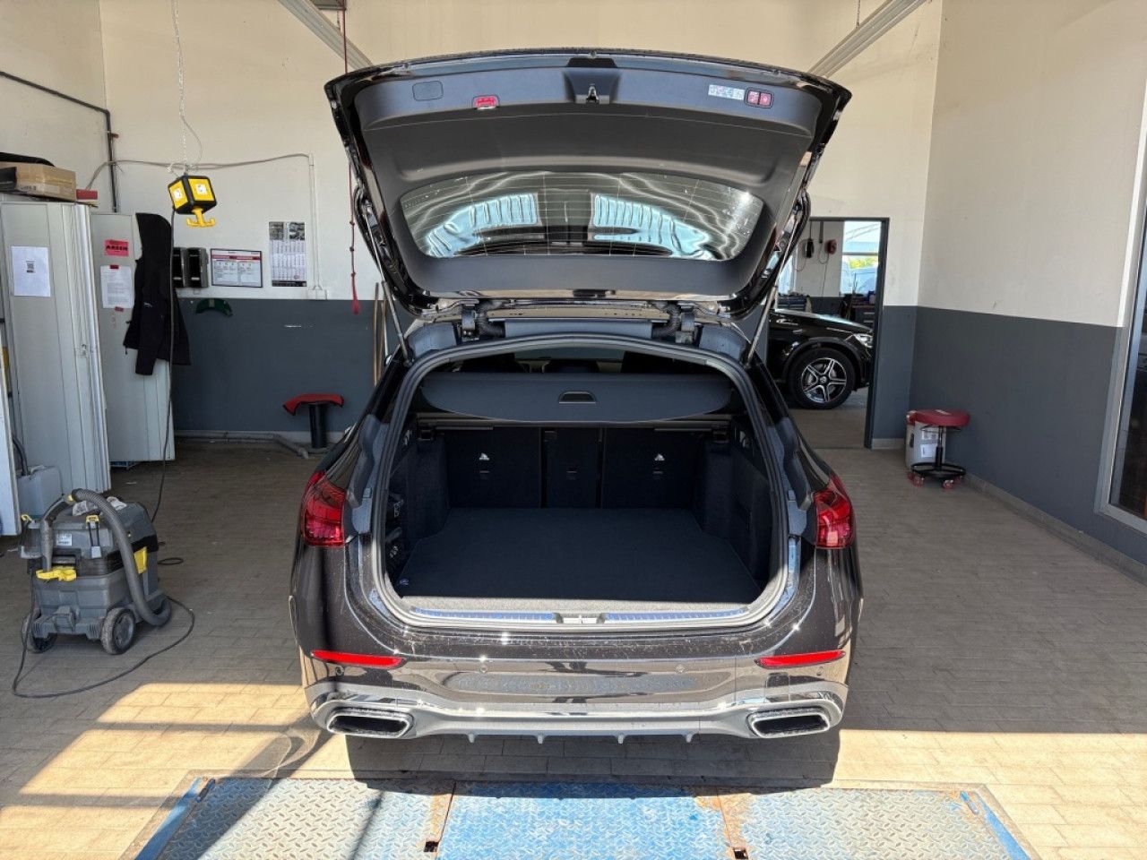 Mercedes-Benz C-Klasse – Bild 17