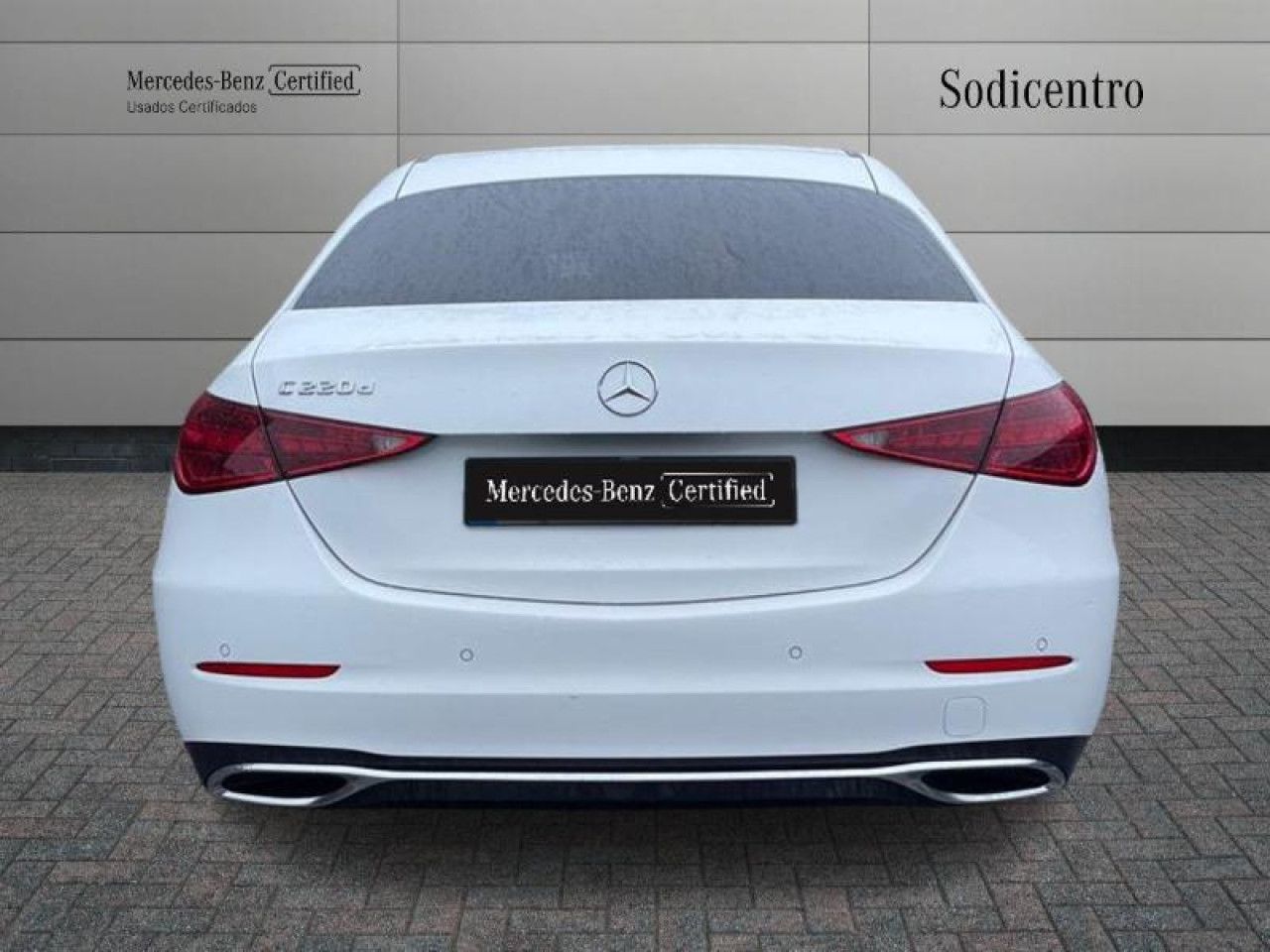 Imagem do ve&iacute;culo 8 / 20