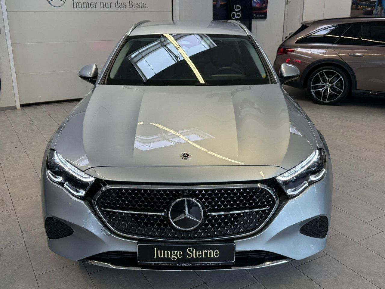 Mercedes-Benz E-Klasse – Bild 10