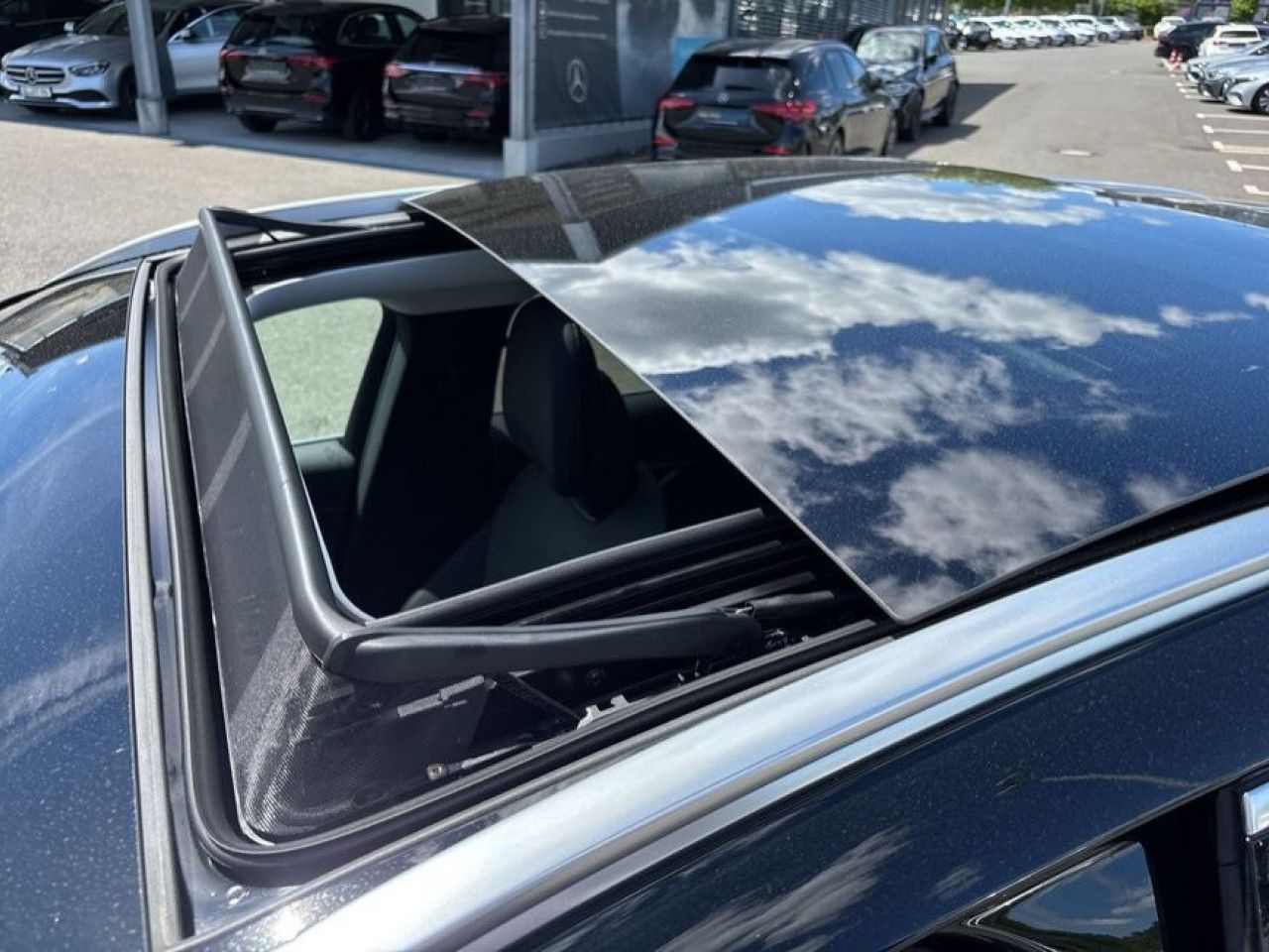 Mercedes-Benz E-Klasse – Bild 28