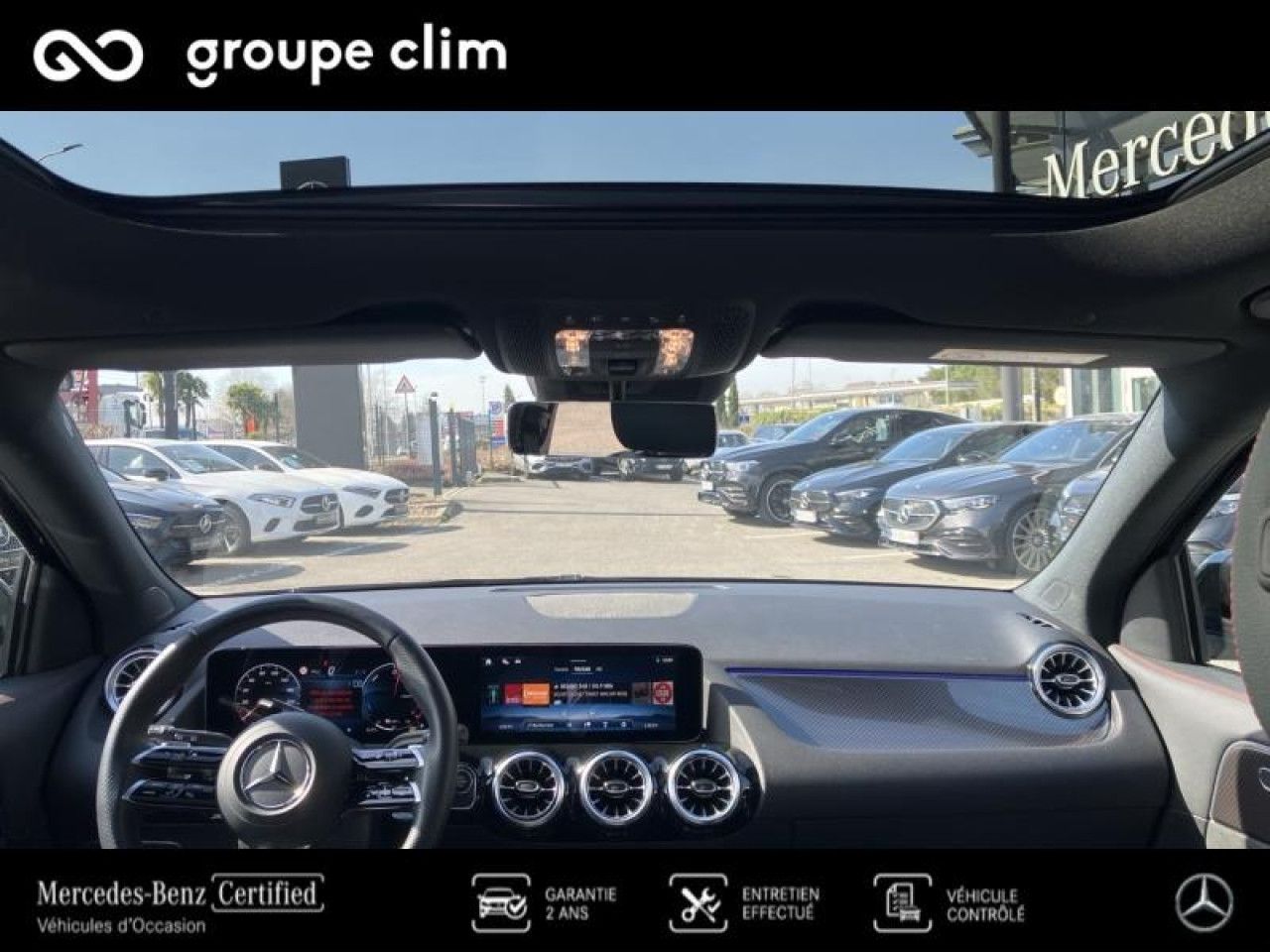 Photo du v&eacute;hicule 14 / 18